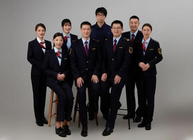 貨運(yùn)司機(jī)金山貨運(yùn)司機(jī)金山客服電話