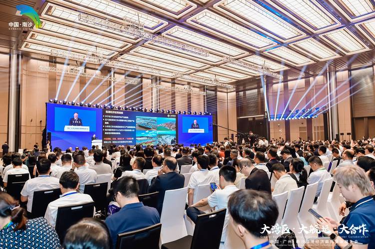 大型貨運(yùn)港口大型貨運(yùn)港口與主演港口的區(qū)別