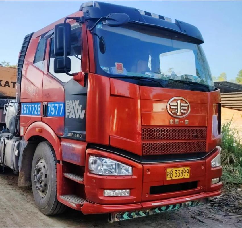 貨運小哥貨車貨運小哥貨車圖片