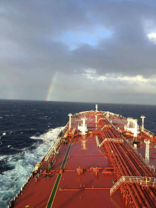 貨運(yùn)油輪生活貨運(yùn)油輪生活環(huán)境要求