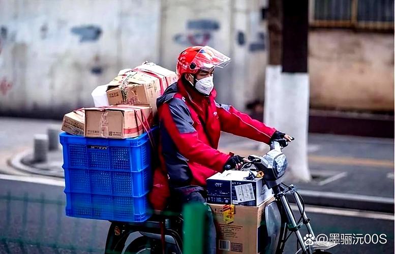 貨運小師傅貨運小哥